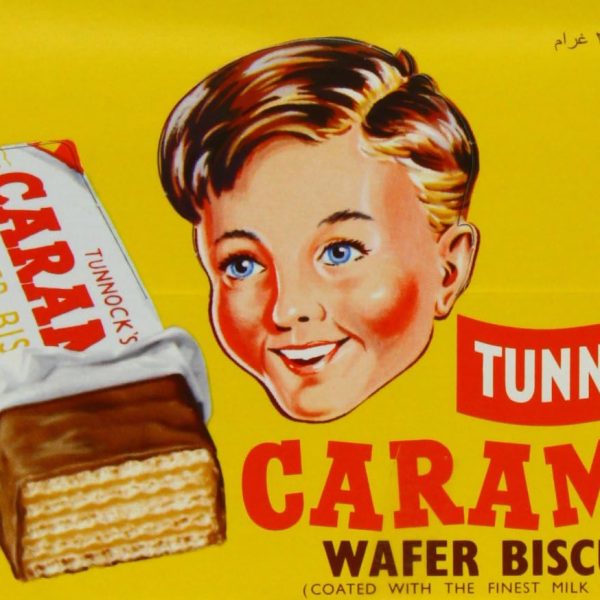 Tunnock Milk Chocolate Coated Caramel Wafer Biscuits 30 g (Pack of 48)